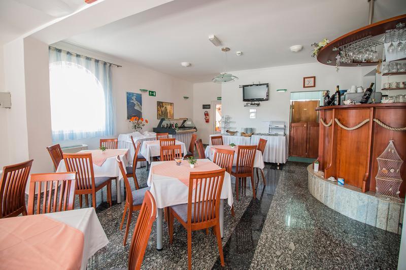 Hotel Hygge Biograd Na Moru Buitenkant foto
