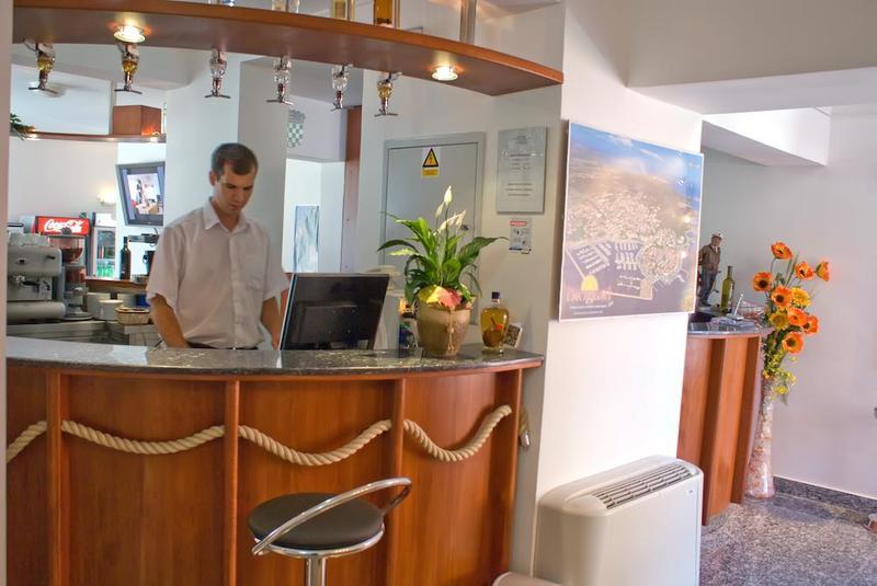 Hotel Hygge Biograd Na Moru Buitenkant foto