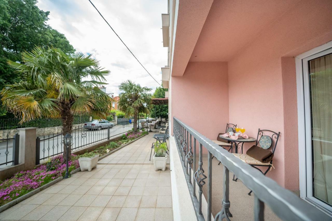 Hotel Hygge Biograd Na Moru Buitenkant foto