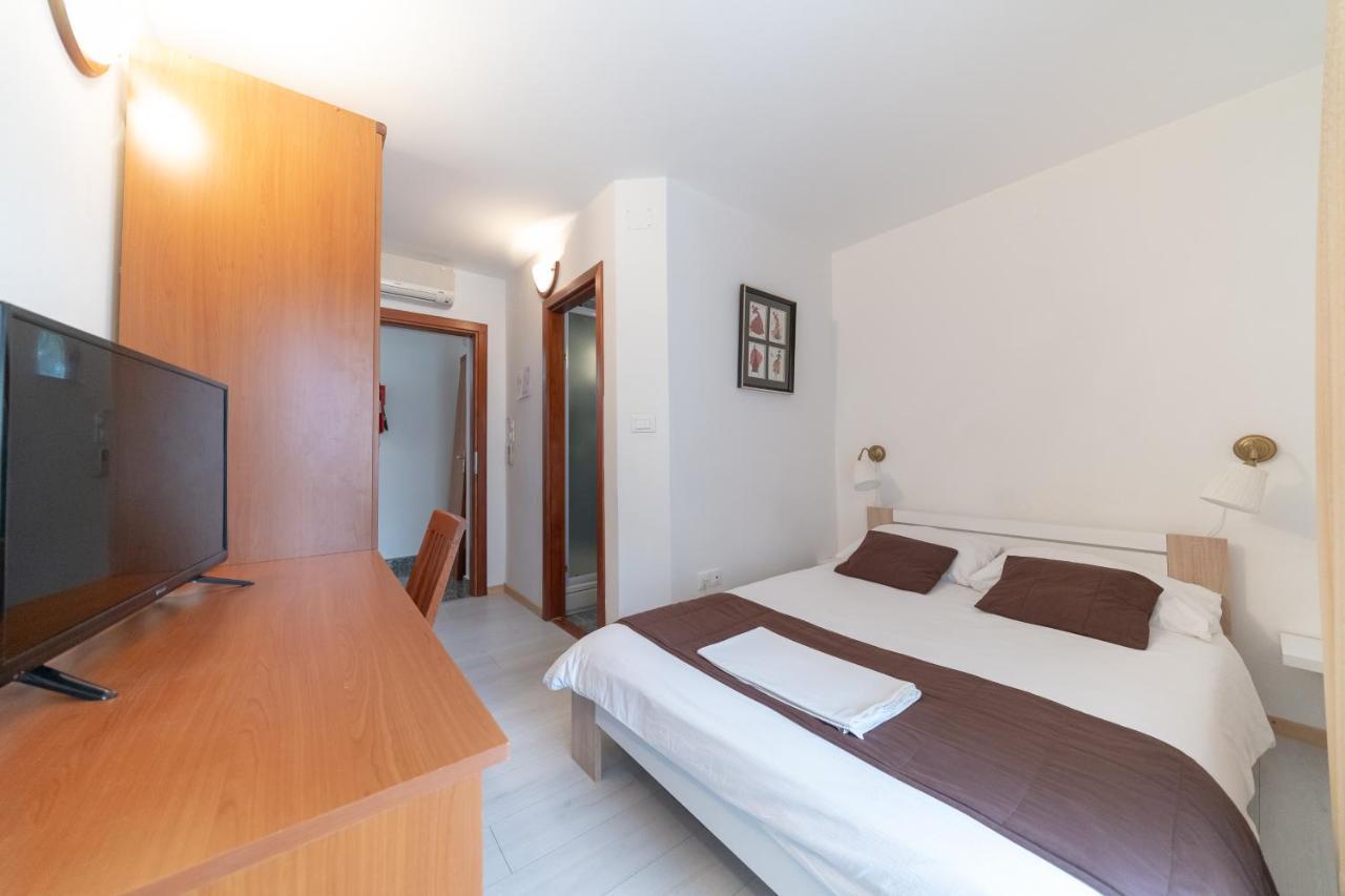 Hotel Hygge Biograd Na Moru Buitenkant foto